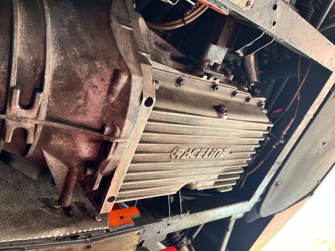 ginetta-g40r-2014---a-full-package---re-adver