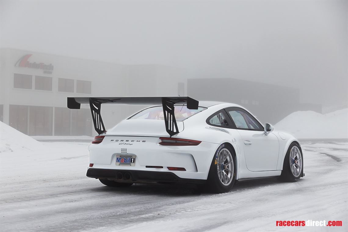 porsche-9912-gt3-cup---ready-for-race