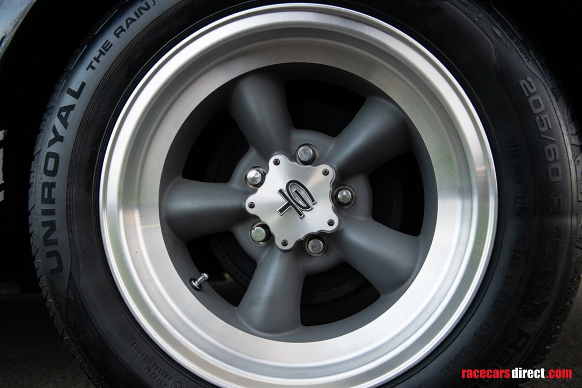 ford-mustang-fastback-1964-peking-paris-entra