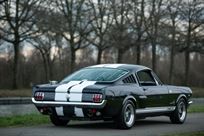 ford-mustang-fastback-1964-peking-paris-entra