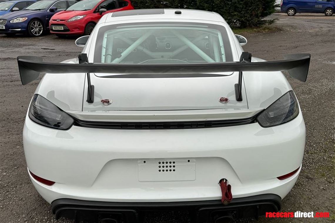 porsche-cayman-clubsport