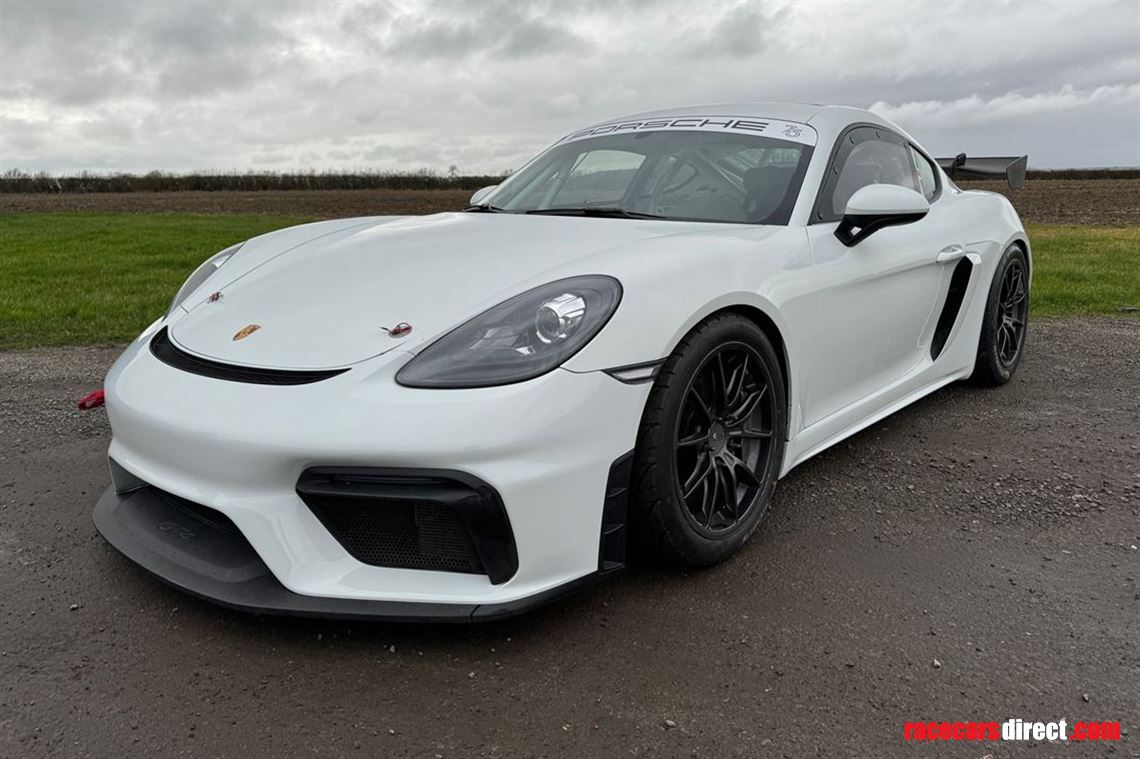 porsche-cayman-clubsport