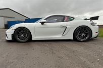 porsche-cayman-clubsport