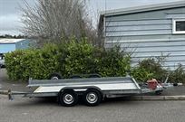 brian-james-hydraulic-tilt-trailer