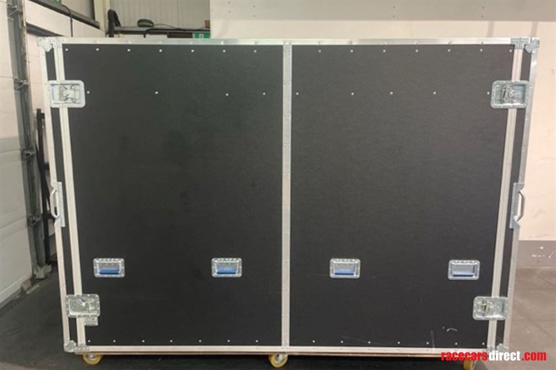 large-flight-case-cover