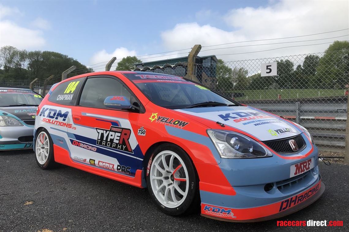 honda-civic-type-r-trophy-car
