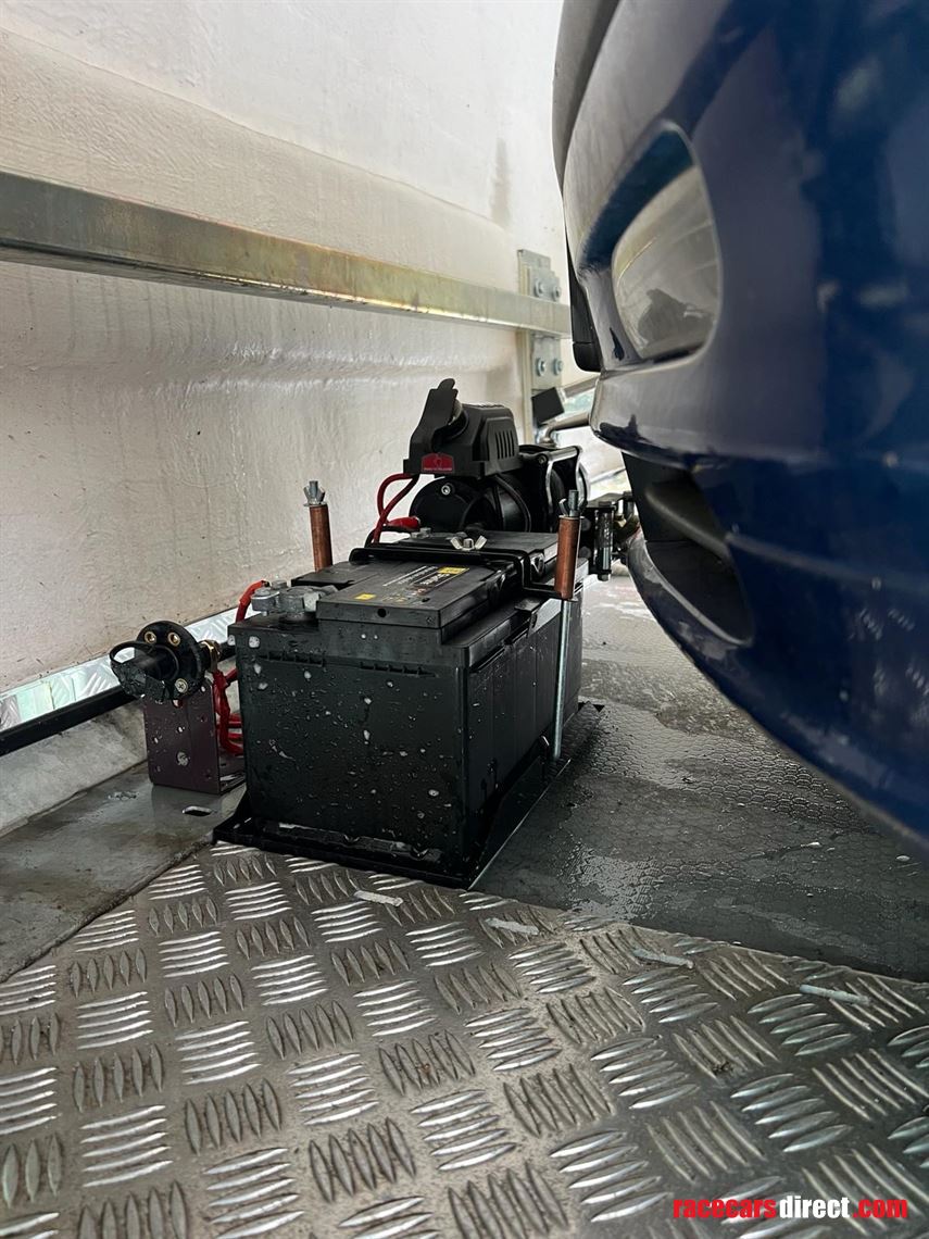 indespension-enclosed-trailer