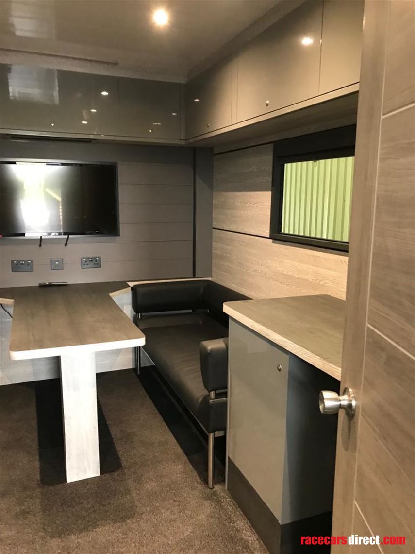 race-trailer-with-office-awning-tractor-unit