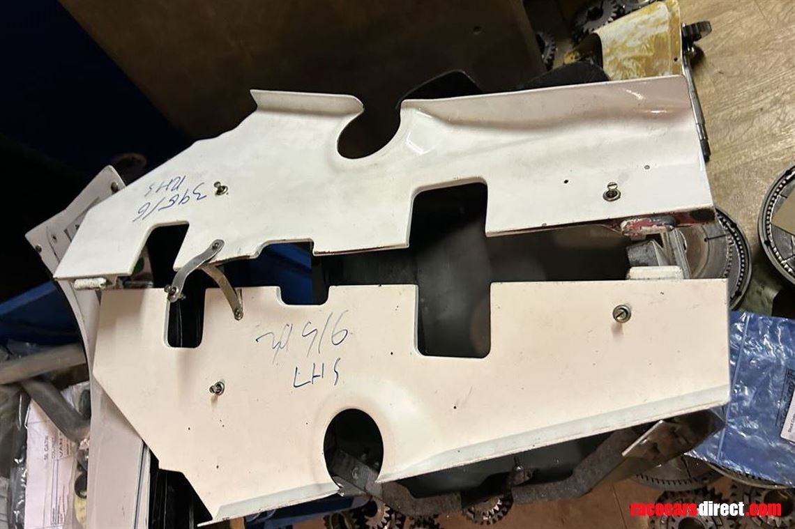 dallara-395-9901-lateral-panels