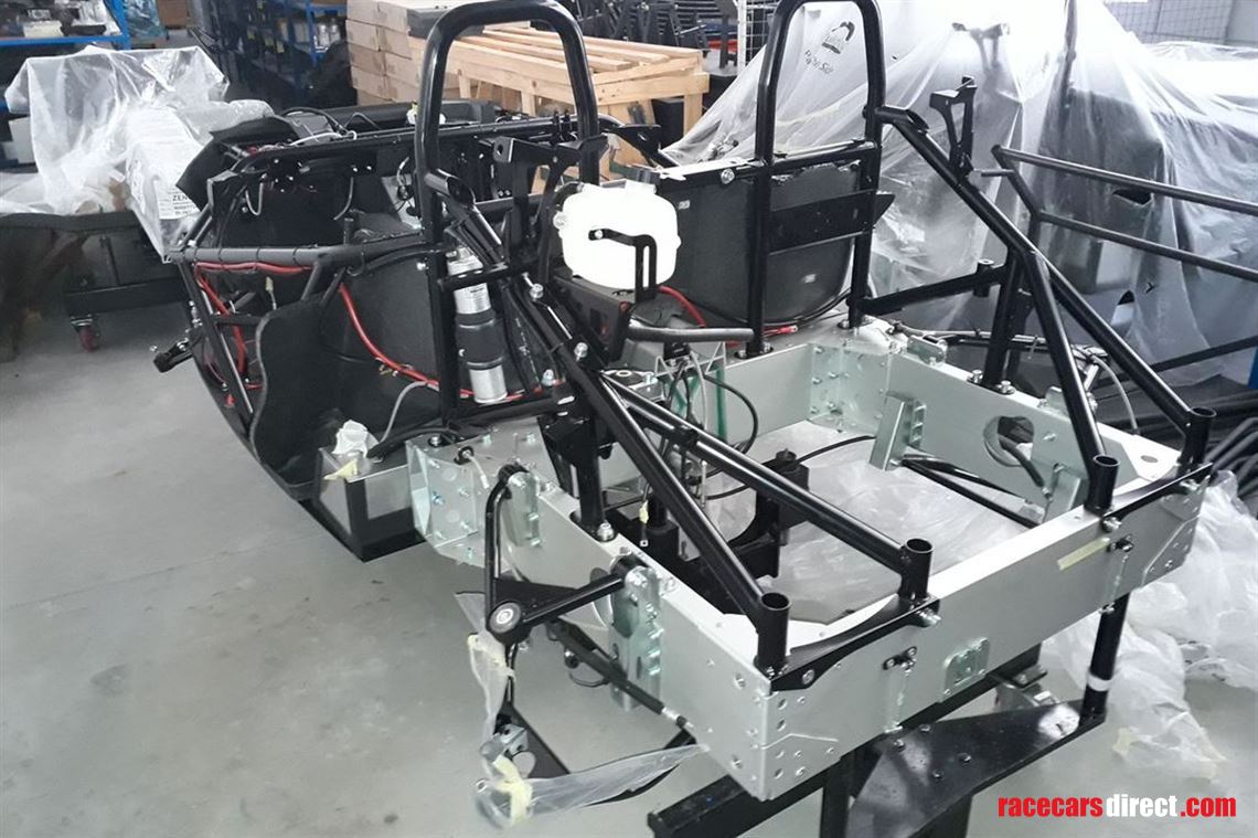 rare-zenos-e10-chassis-brand-new-for-sale