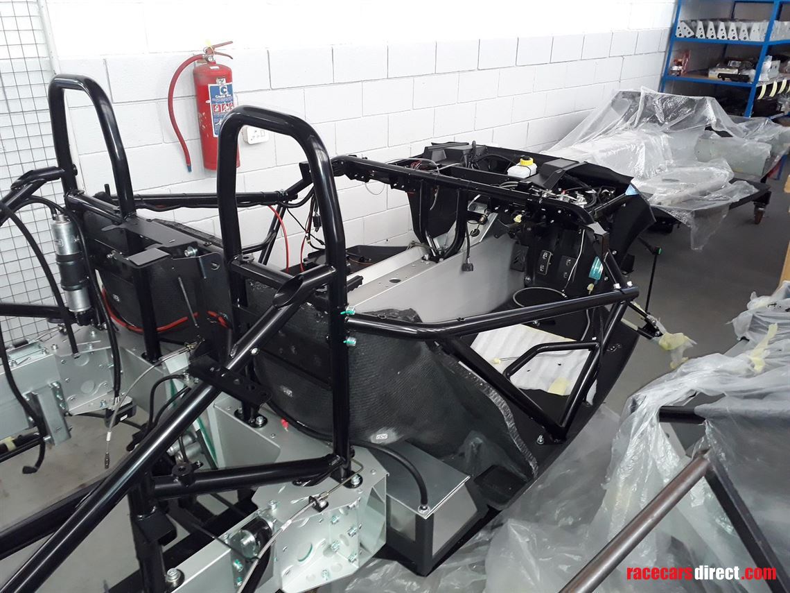 rare-zenos-e10-chassis-brand-new-for-sale