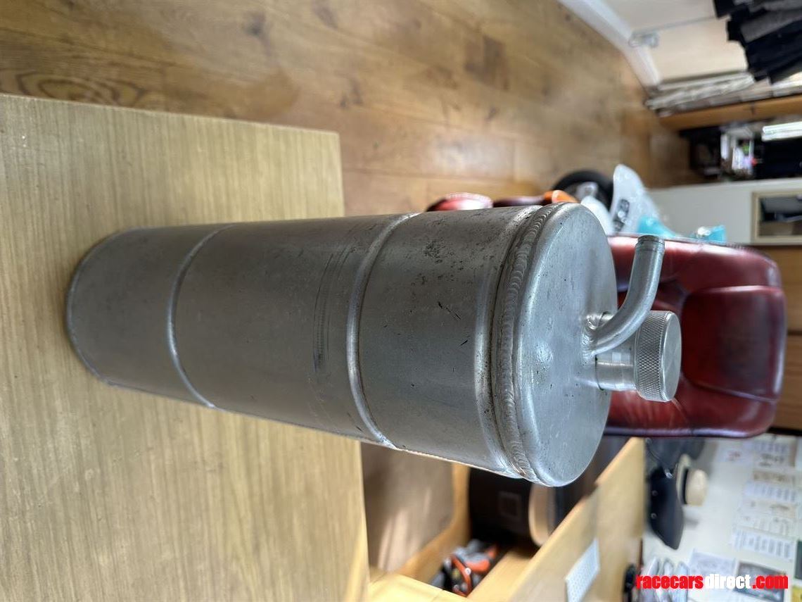 original-ginetta-g50-oil-tank-all-good