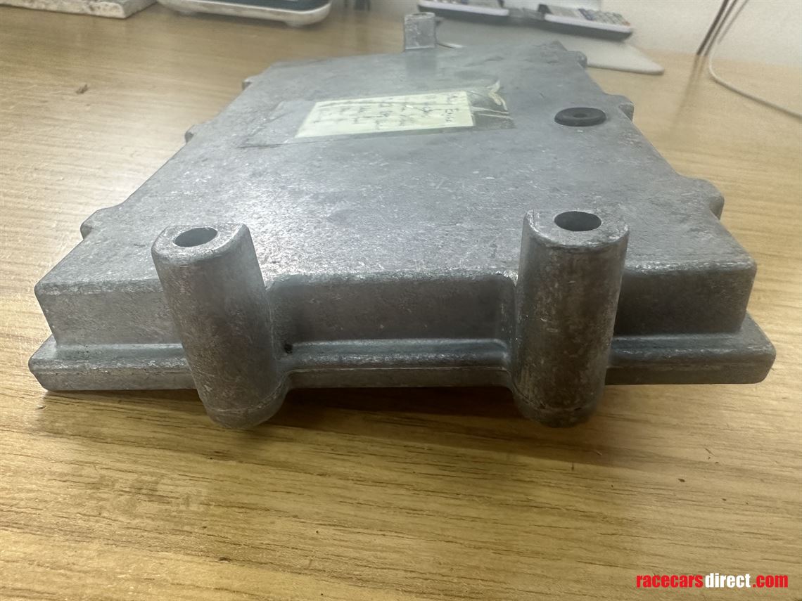 2009-dodge-viper-racing-ecu