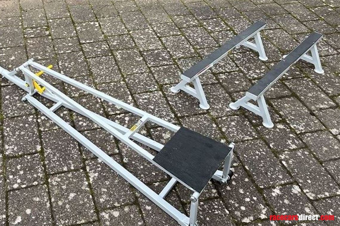 b-g-long-formula-jack-7-chassis-stands