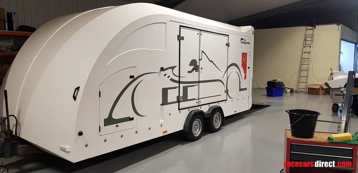 brian-james-race-transporter-5