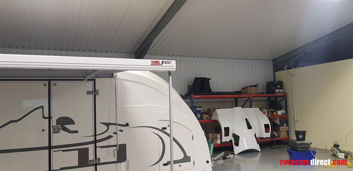 brian-james-race-transporter-5