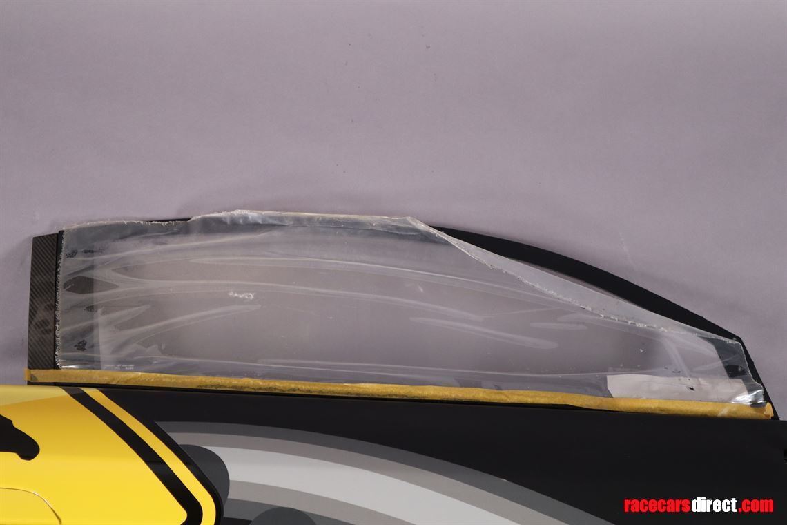 audi-r8-lms-gt3-door-right-with-window-and-do