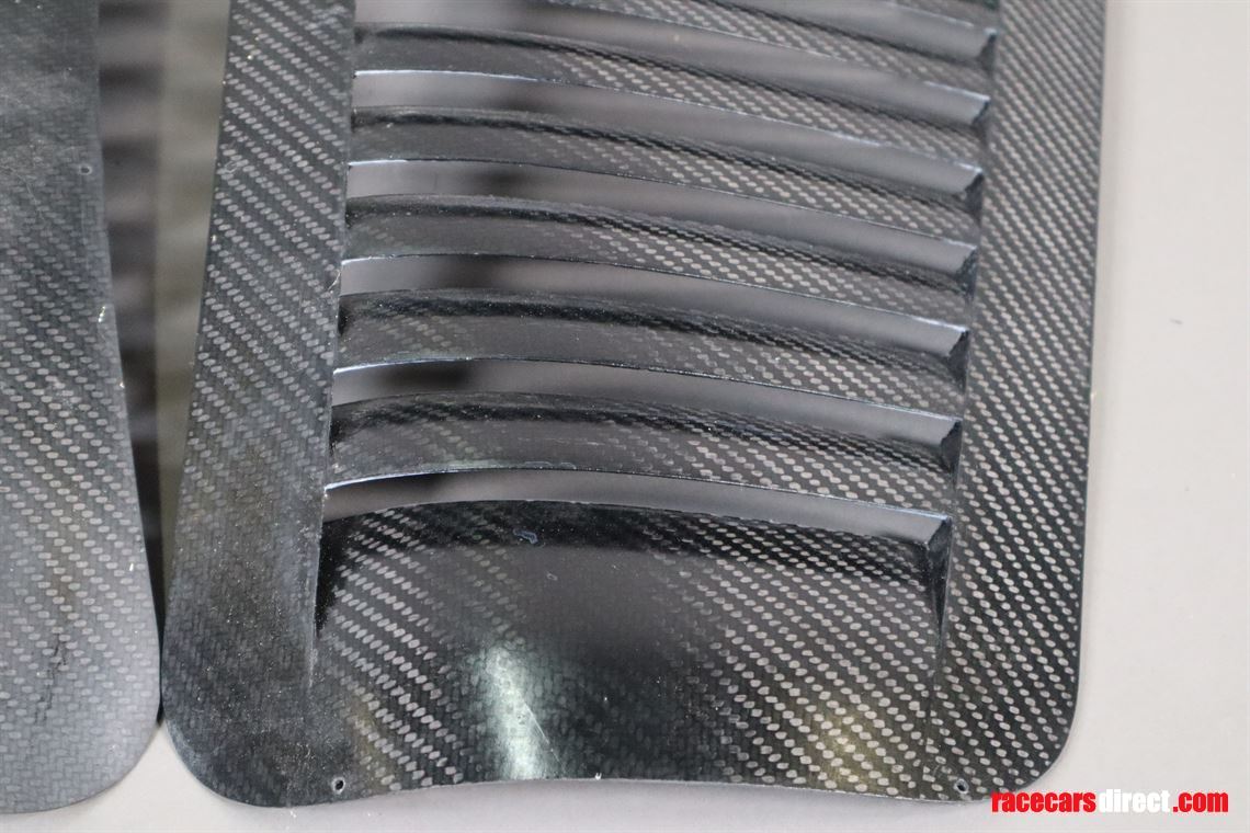 aston-martin-dbr9-gt1-air-vent-louvres-for-fr