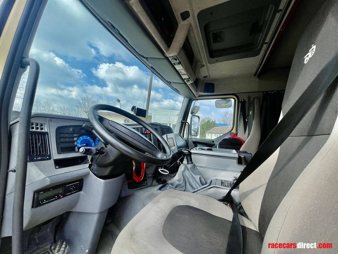 renault-premium-low-mileage-lhd