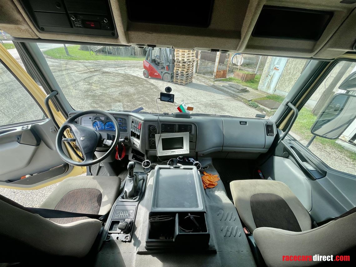 renault-premium-low-mileage-lhd