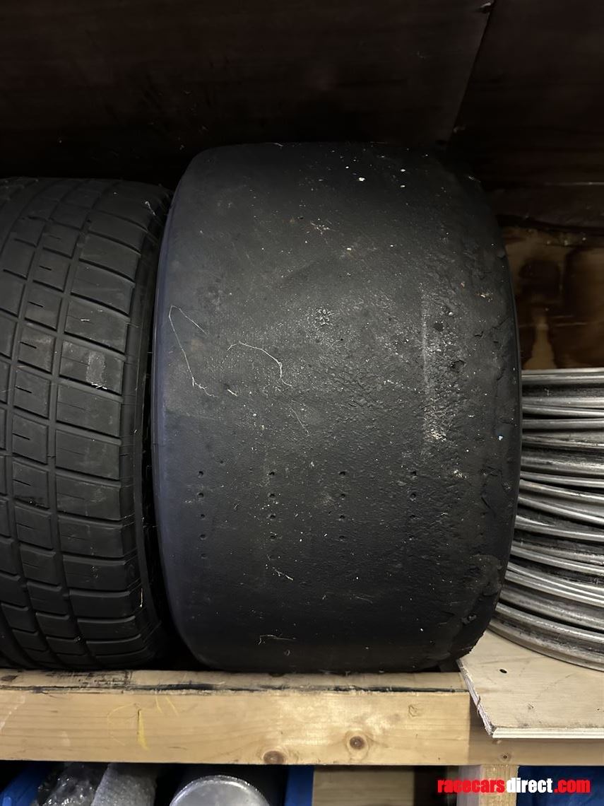 dodge-viper-competition-wheels-and-tyres