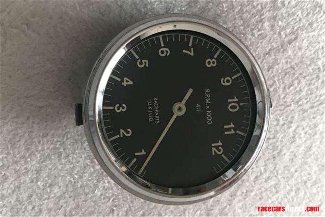 smithsraceparts-uk-ltd---tachometer