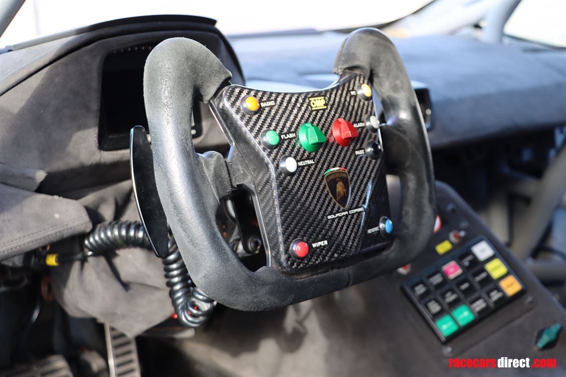 2015-lamborghini-huracan-lp620-2-super-trofeo