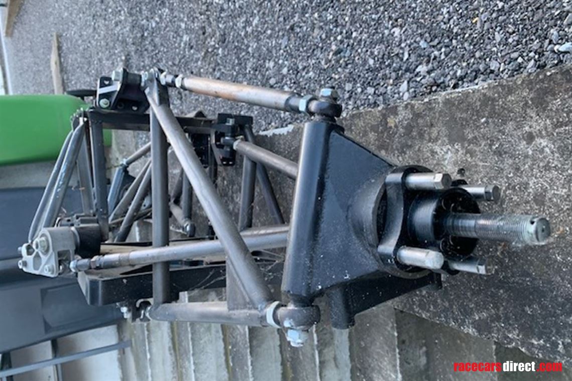 rear-suspension-for-prototype-formula-or-prot
