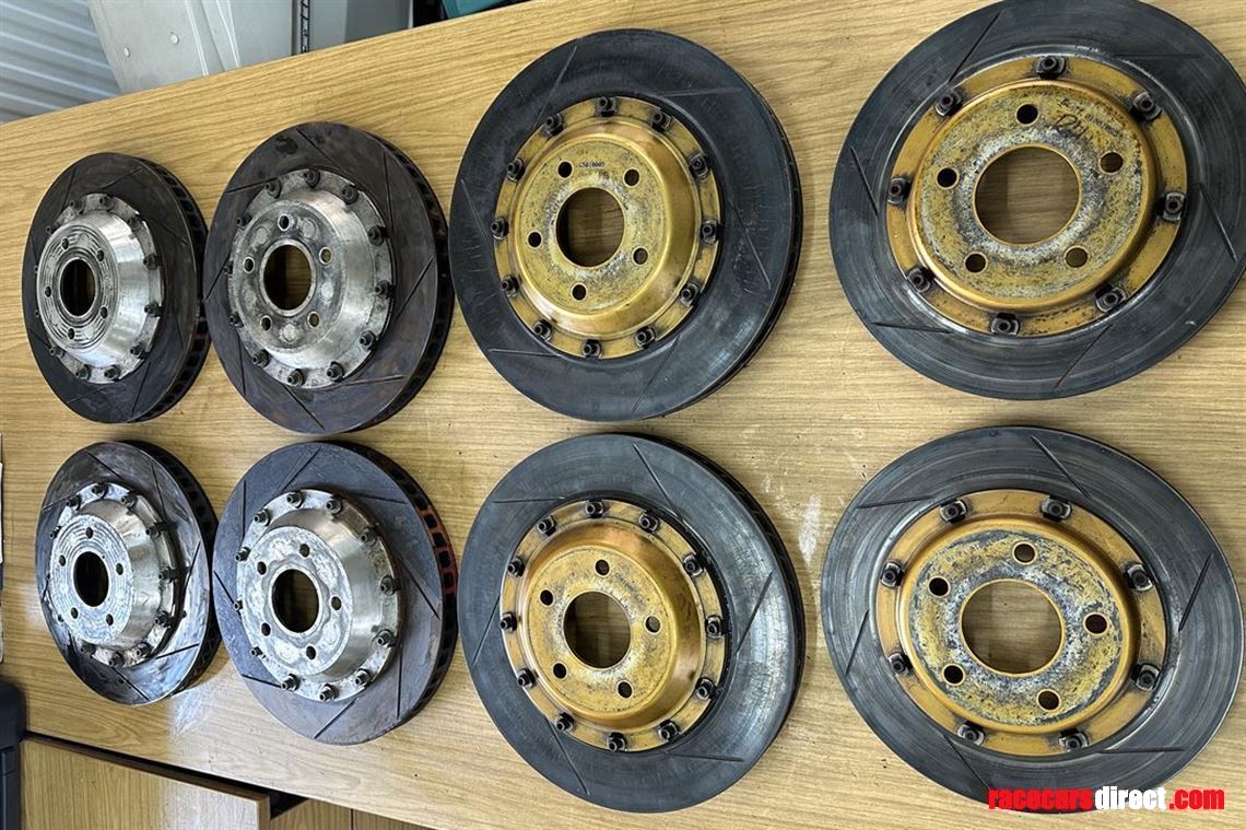 ginetta-g50-brake-brake-discs-bells-and-fixin