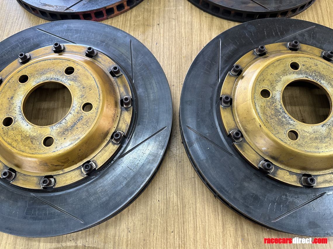 ginetta-g50-brake-brake-discs-bells-and-fixin