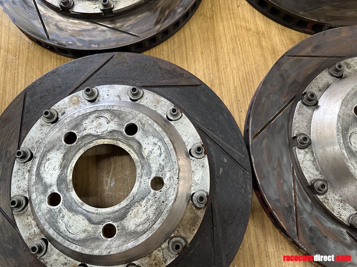 ginetta-g50-brake-brake-discs-bells-and-fixin