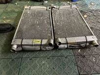 2-sports-car-radiators-from-jade