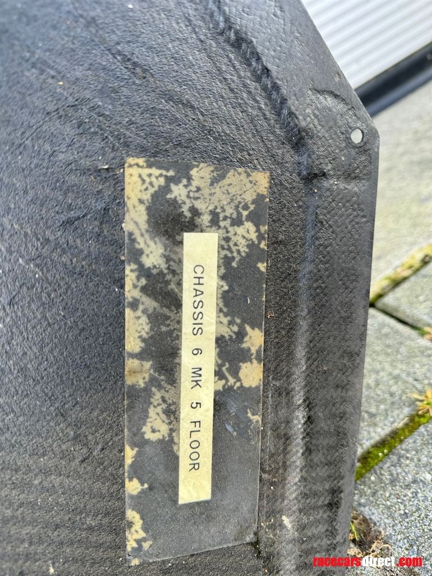 floor-honda-bar-formula-1-car