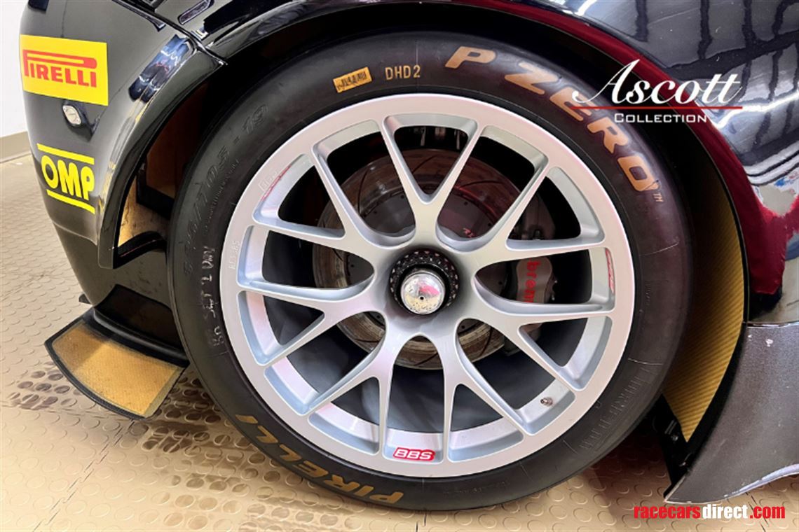 2011-ferrari-458-gt3-sold