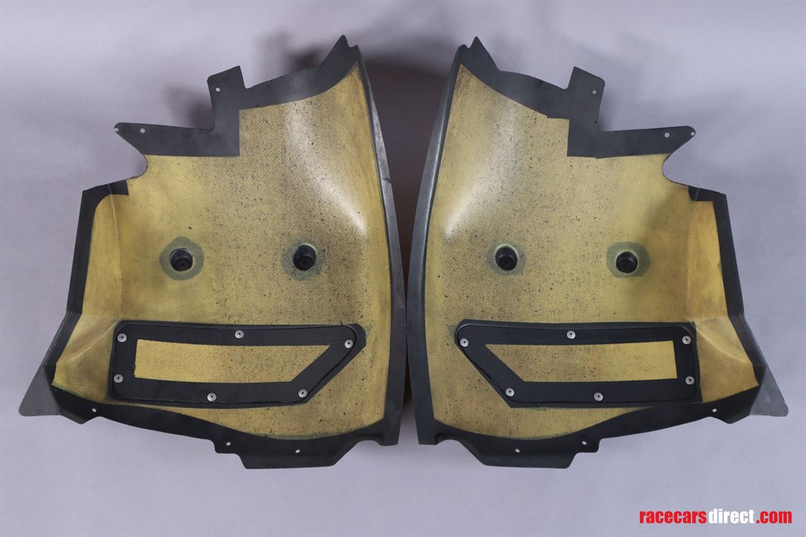 ferrari-488-gt3-carbon-wheel-houses