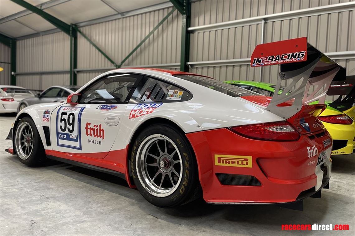 2010-porsche-997-gt3-r
