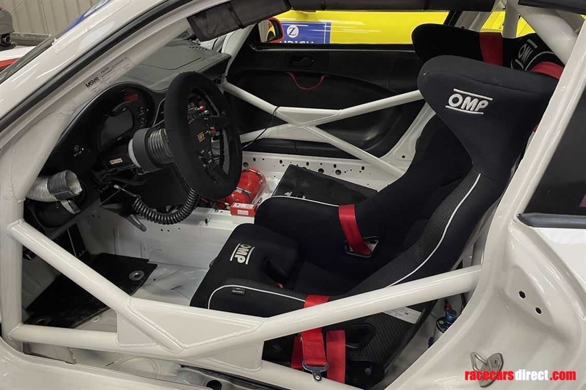 2010-porsche-997-gt3-r