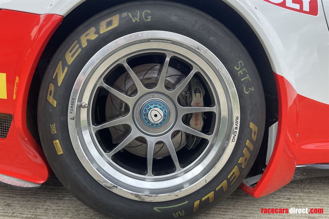 2010-porsche-997-gt3-r