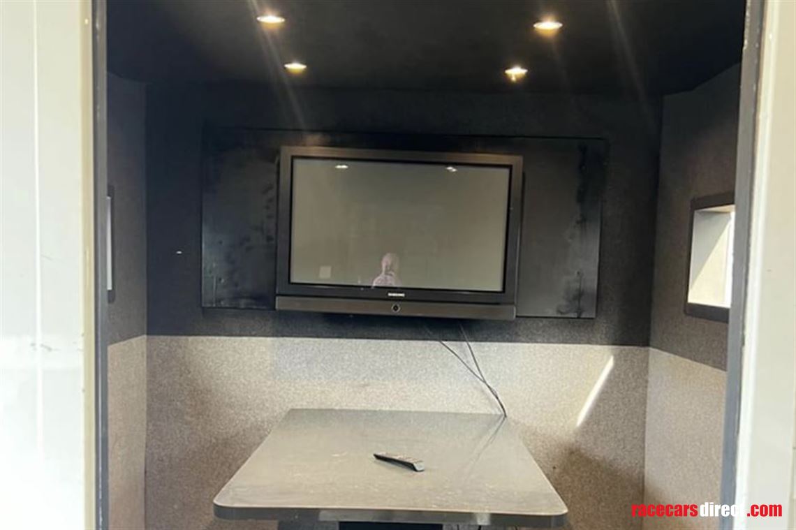 gray-adams-race-car-trailer