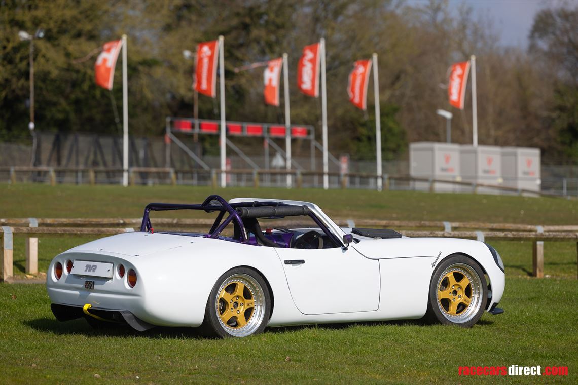 ajp-tuscan-challenge-car