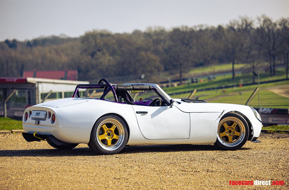 ajp-tuscan-challenge-car