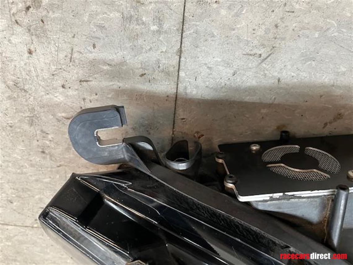 lamborghini-gt3-endurance-headlight