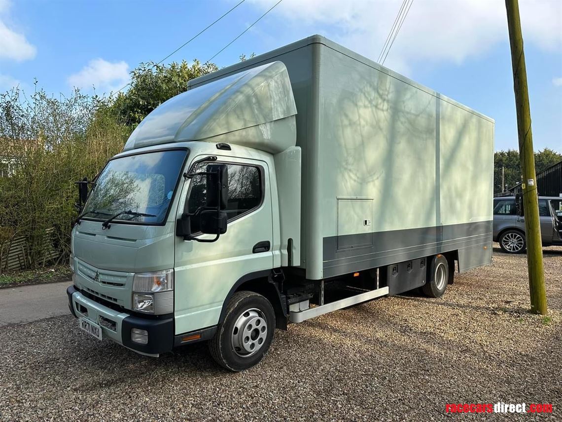 nov-2021-71-mitsubishi-enclosed-race-transpor