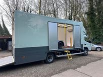 nov-2021-71-mitsubishi-enclosed-race-transpor