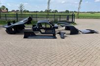 porsche-911-gt1-body