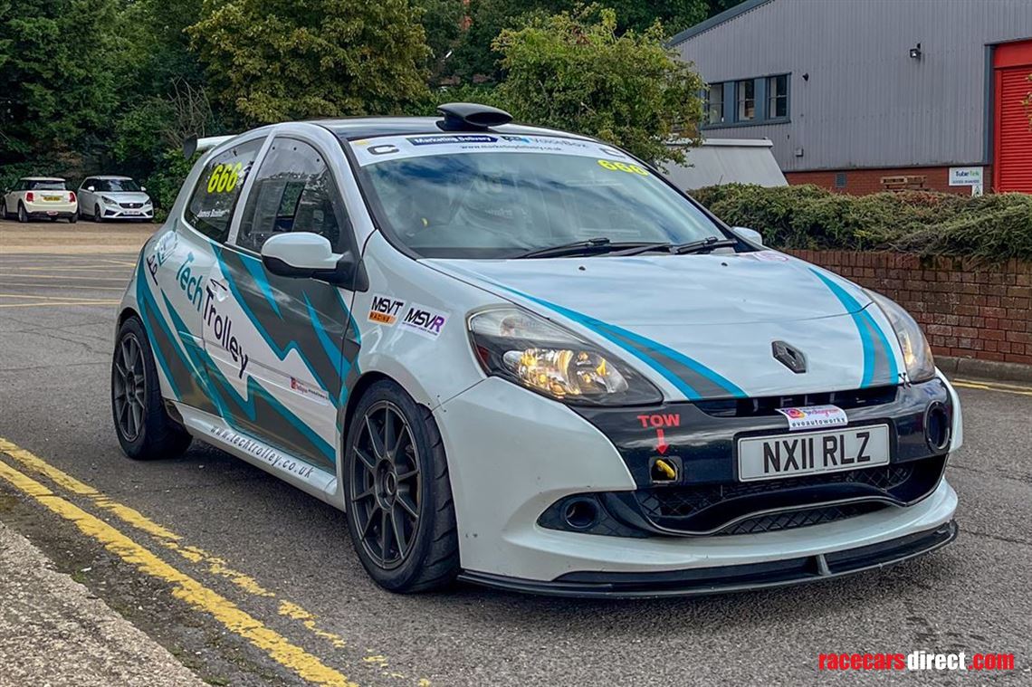 renault-clio-200-race-car