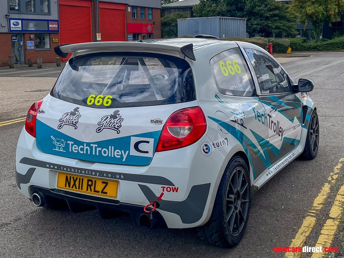 renault-clio-200-race-car