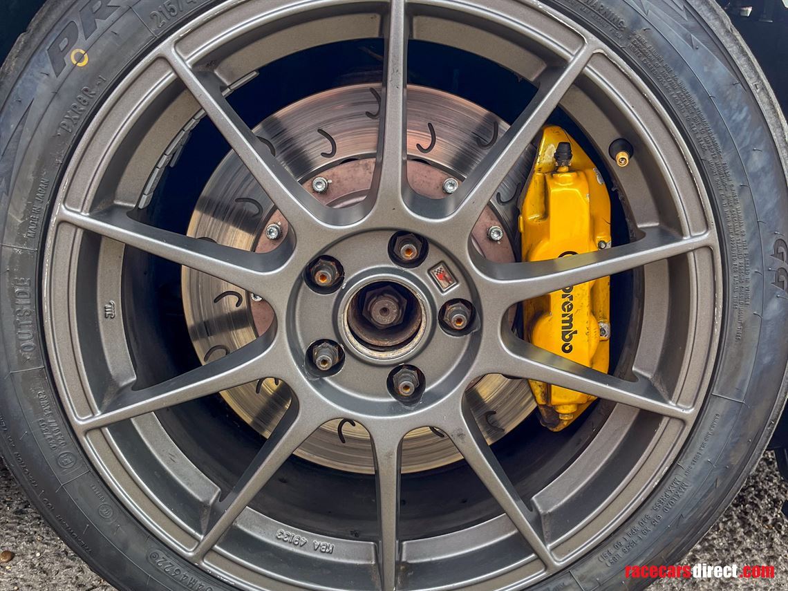 renault-clio-200-race-car