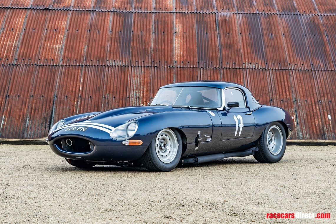 jaguar-e-type-semi-lightweight-competition-19