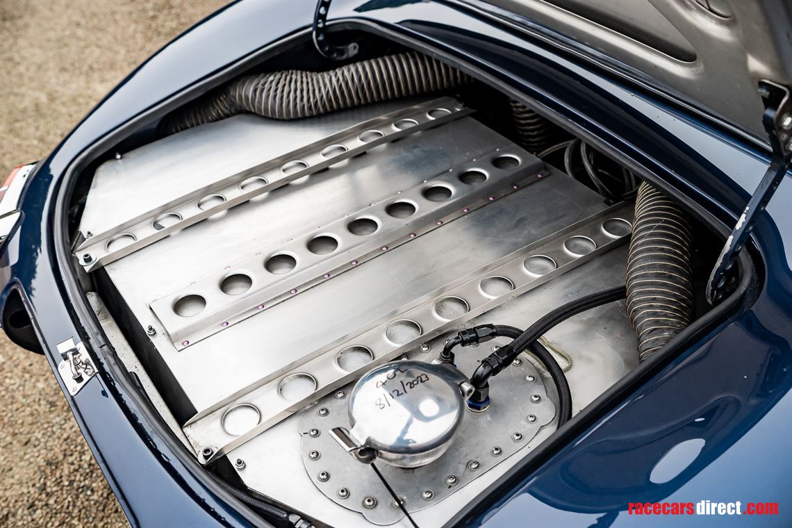 jaguar-e-type-semi-lightweight-competition-19